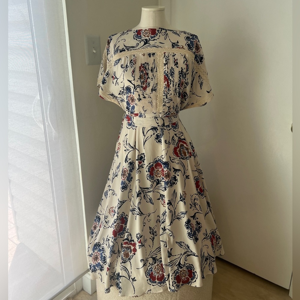 Ann Taylor Floral Midi Dress